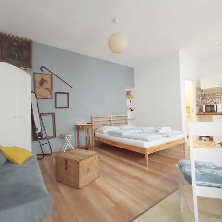 Cozy Republicii Apartment Brasov Exterior photo